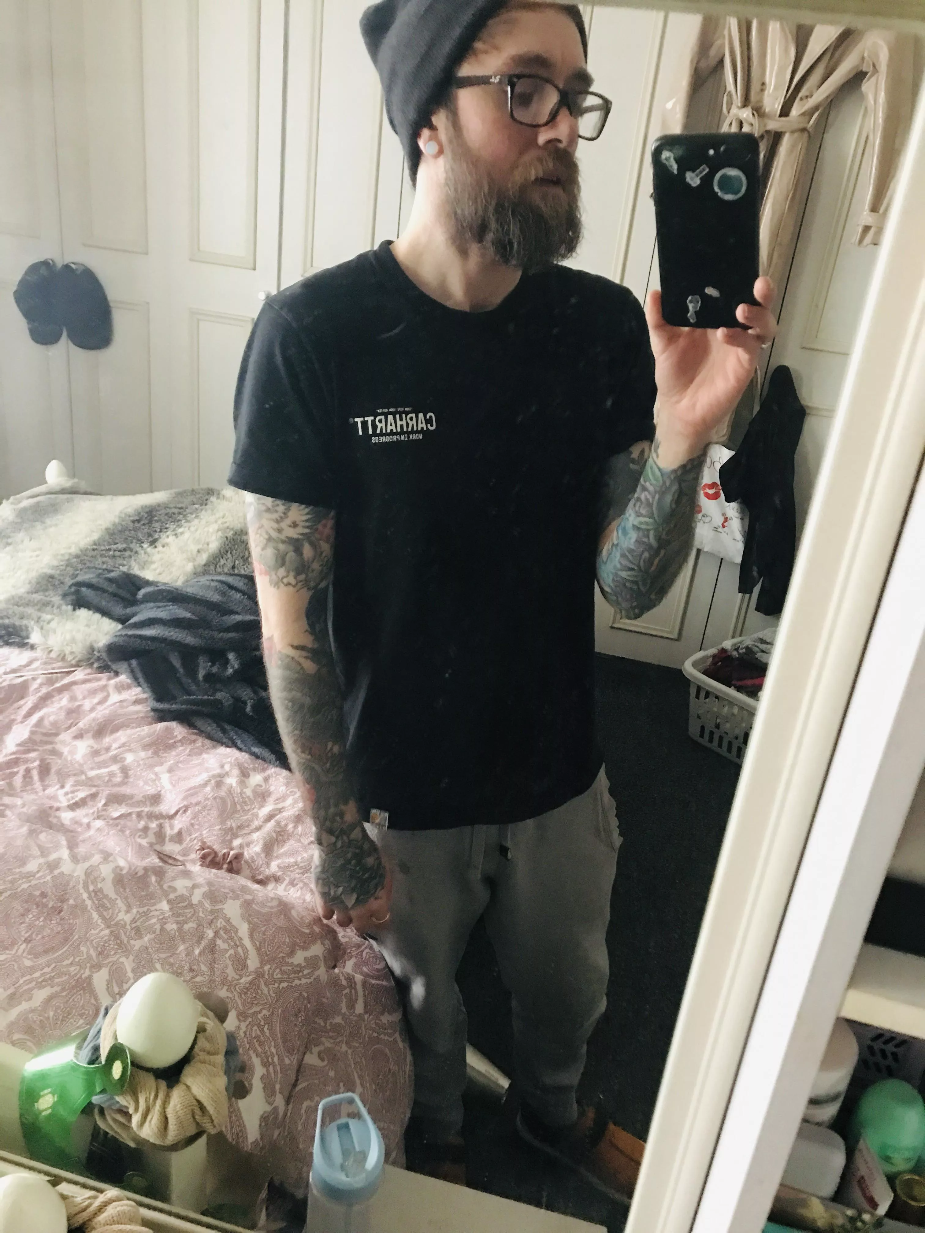 Carhartt & chill posted by HarrisonHeart