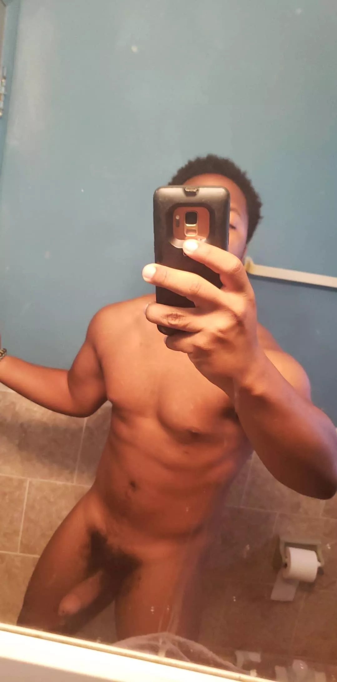 casual pre shower photo posted by dee_man893