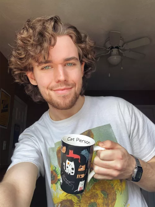 Cat bro, gay bro. Anyone else?😅 by DampDenimJeans