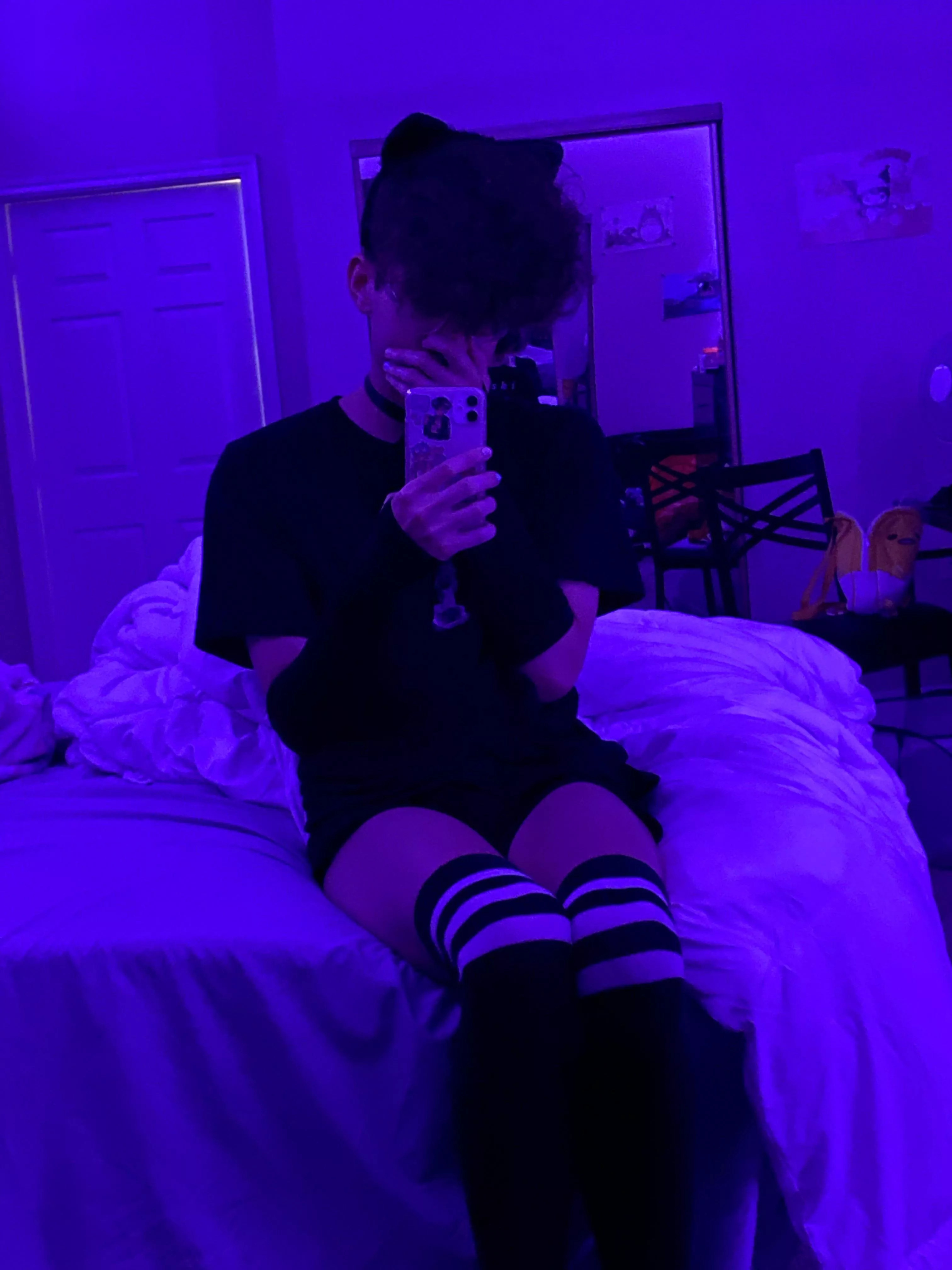 ✨ catboy hours ✨ posted by Bulging__Twink