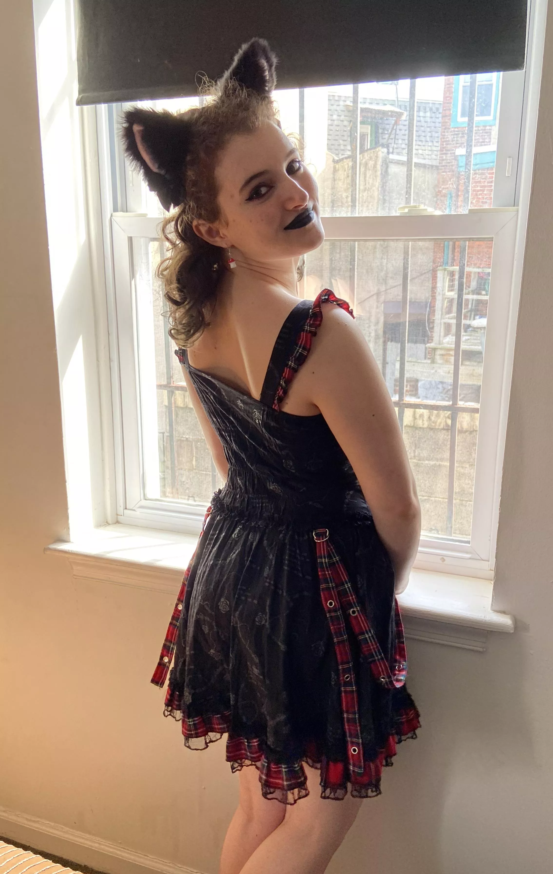 Catboy moment 🐾😳 posted by gapingholepic