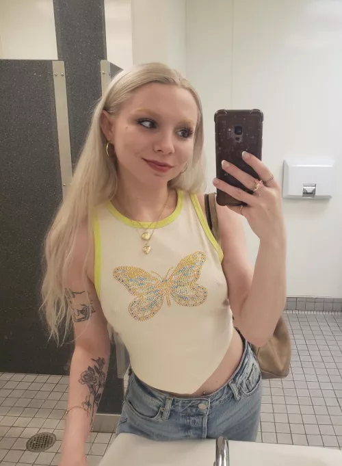 Catch me in the frozen foods section at Walmart by averiroselyn