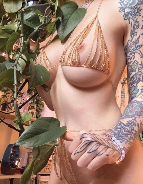 Chained titties :) by CosmicCreatures