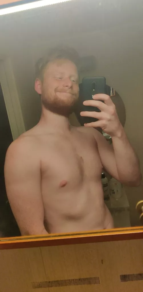 Challenged myself to do push-ups every day, I'm on day 88 now and it feels like I'm finally getting somewhere by Nollkoll00