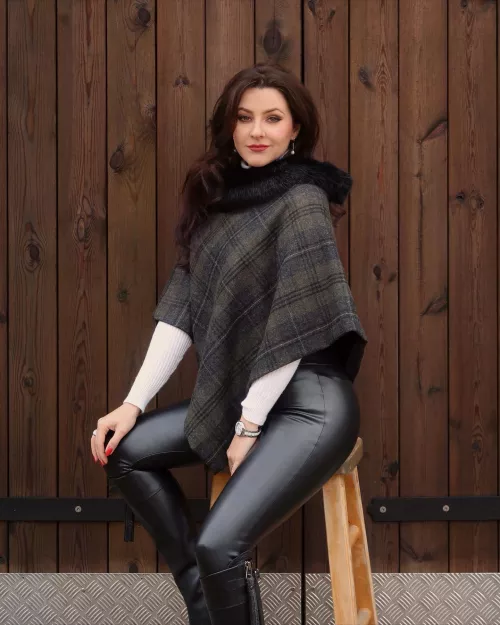 Charlotte by gooningaccount