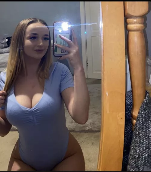 Chat about my slut sister by Bigfish13344