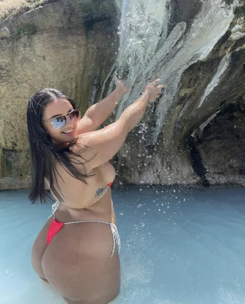 Chav Ass by biginthetrousers