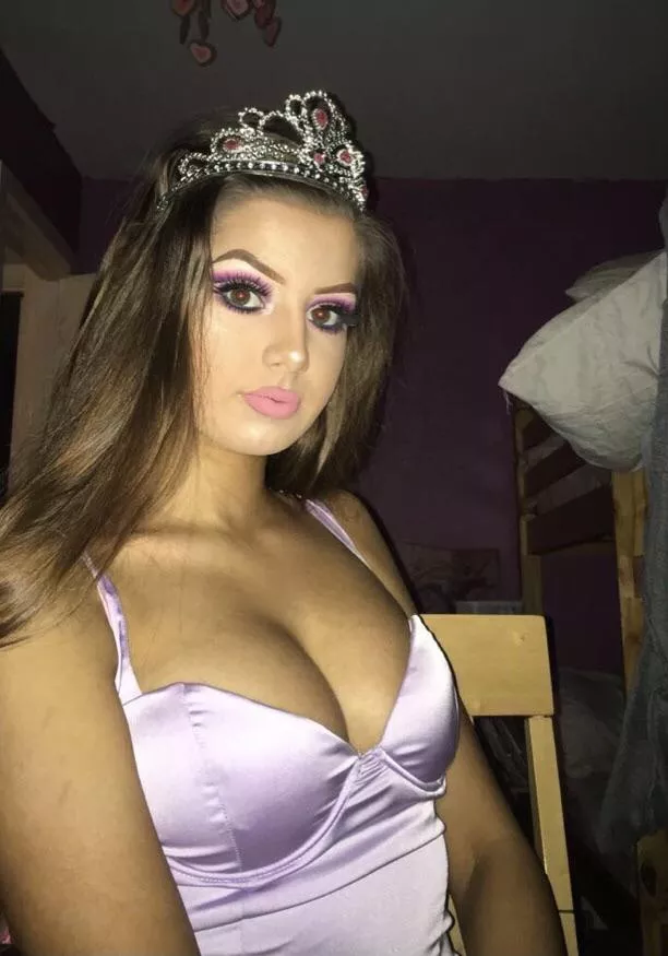 Chav princess posted by Hornylad2000uk
