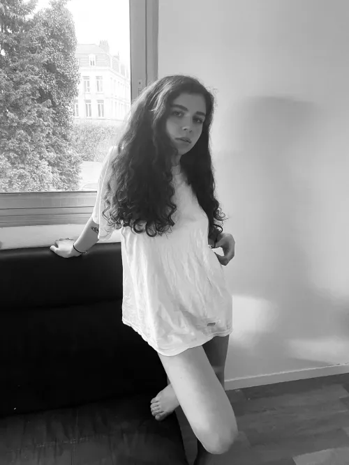 Check my Onlyfans to see my shirt wet 🙊💦 by TaxDazzling9999