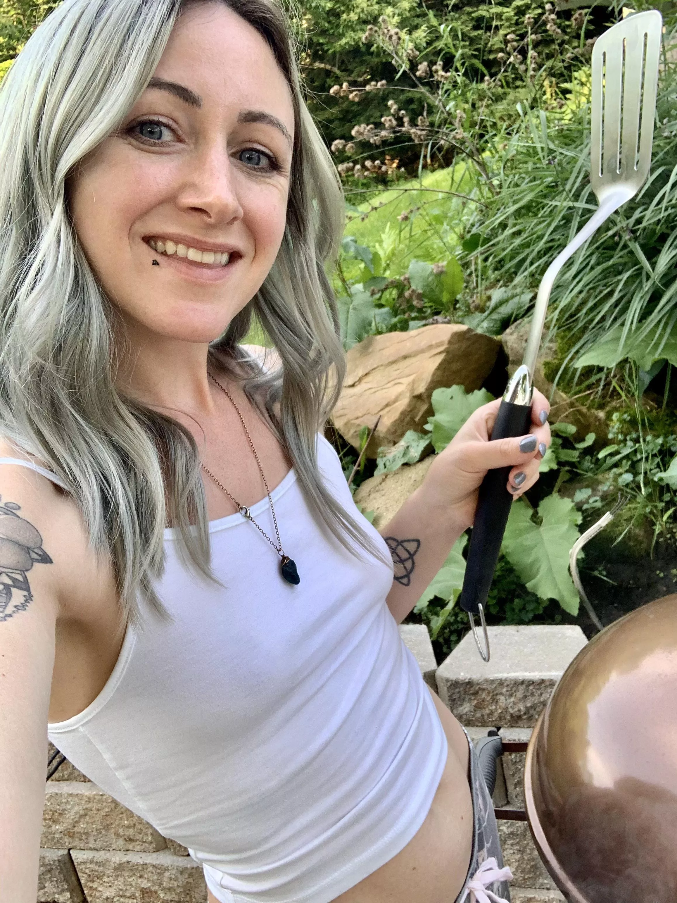 Check out what I’m grillin’ 😘 posted by bellatrix_babe