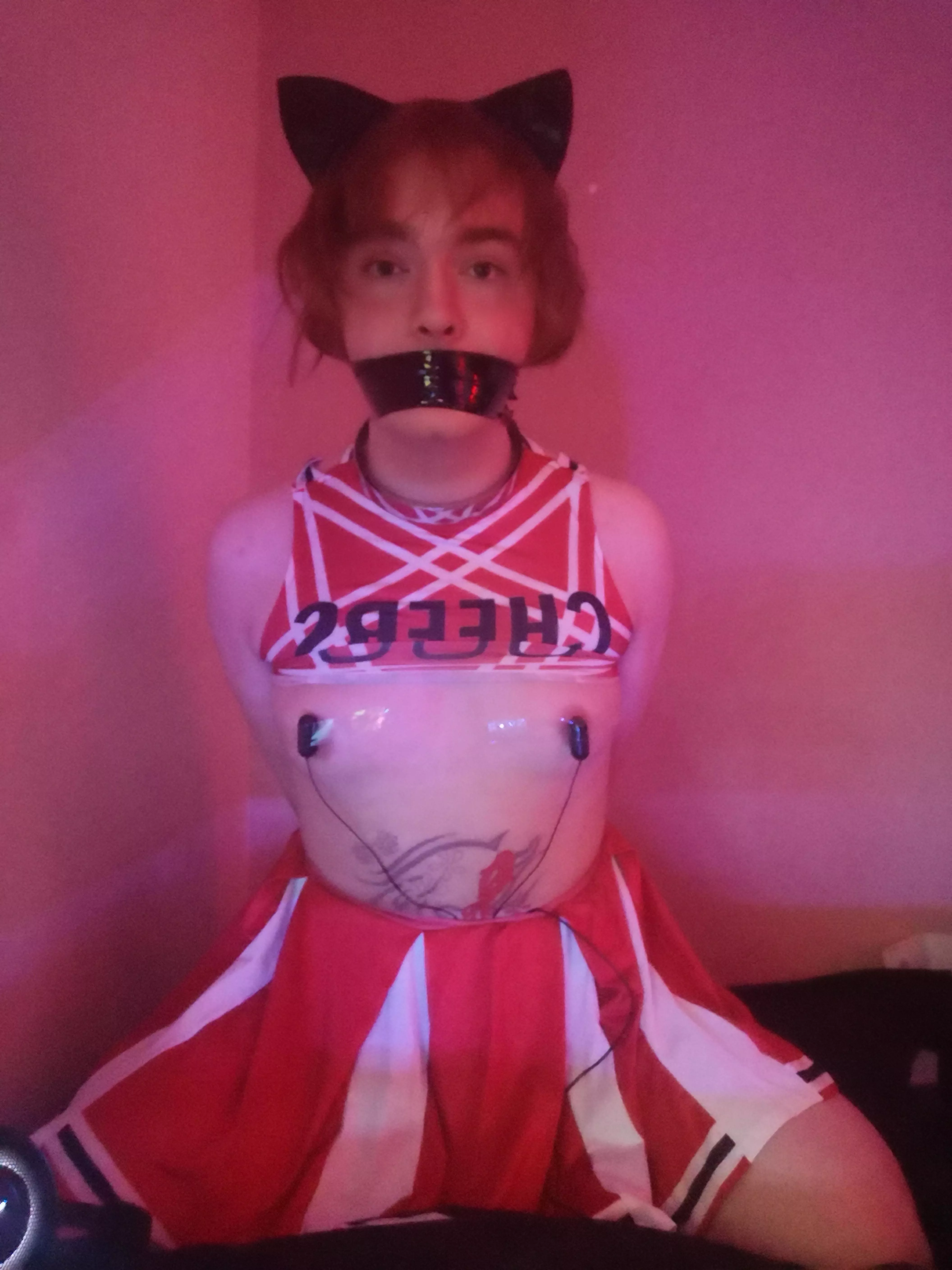 cheerleading fe[m]boy kidnapped by the football team posted by Heizeru1