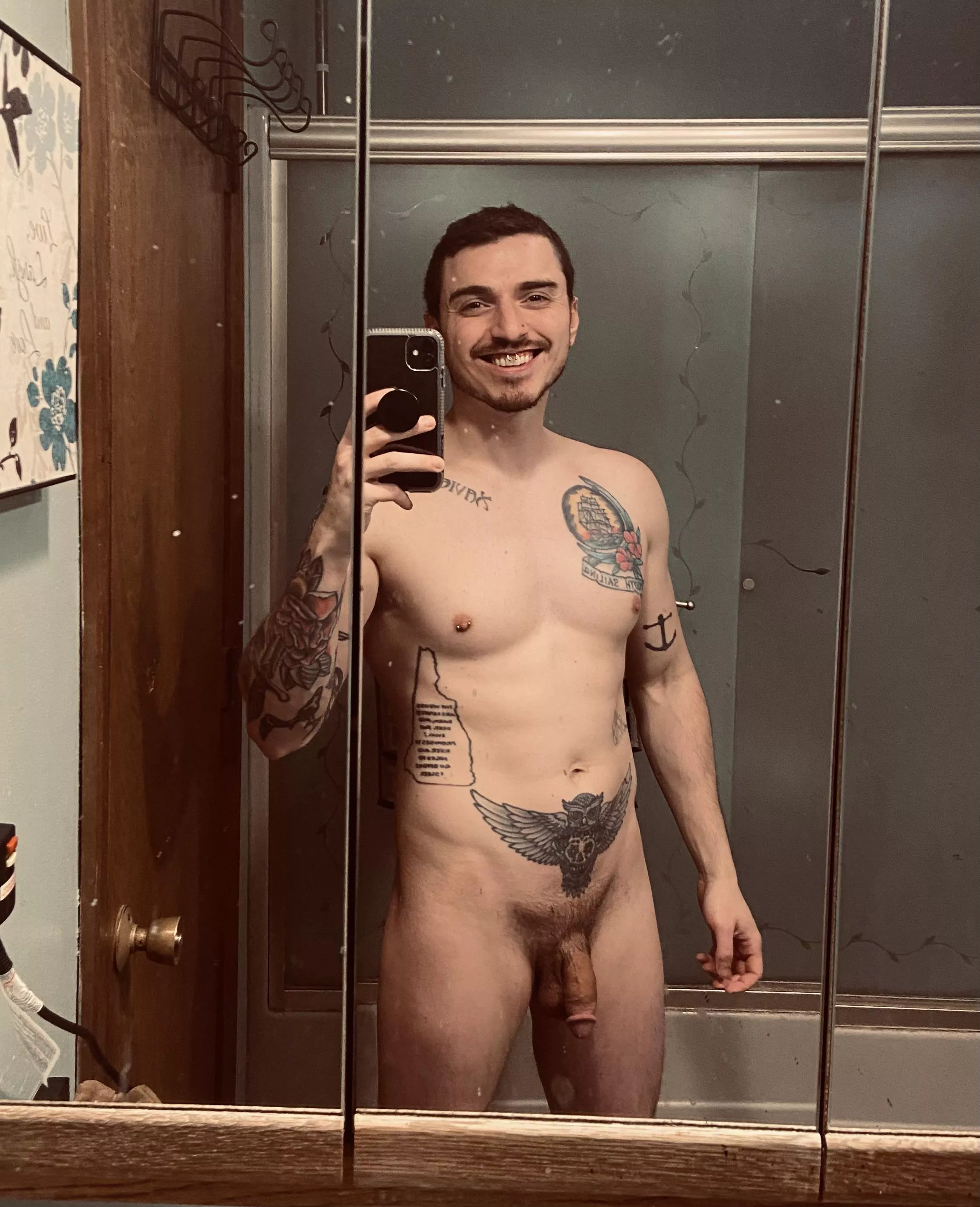 Cheesin’ 😁 posted by SirStevron