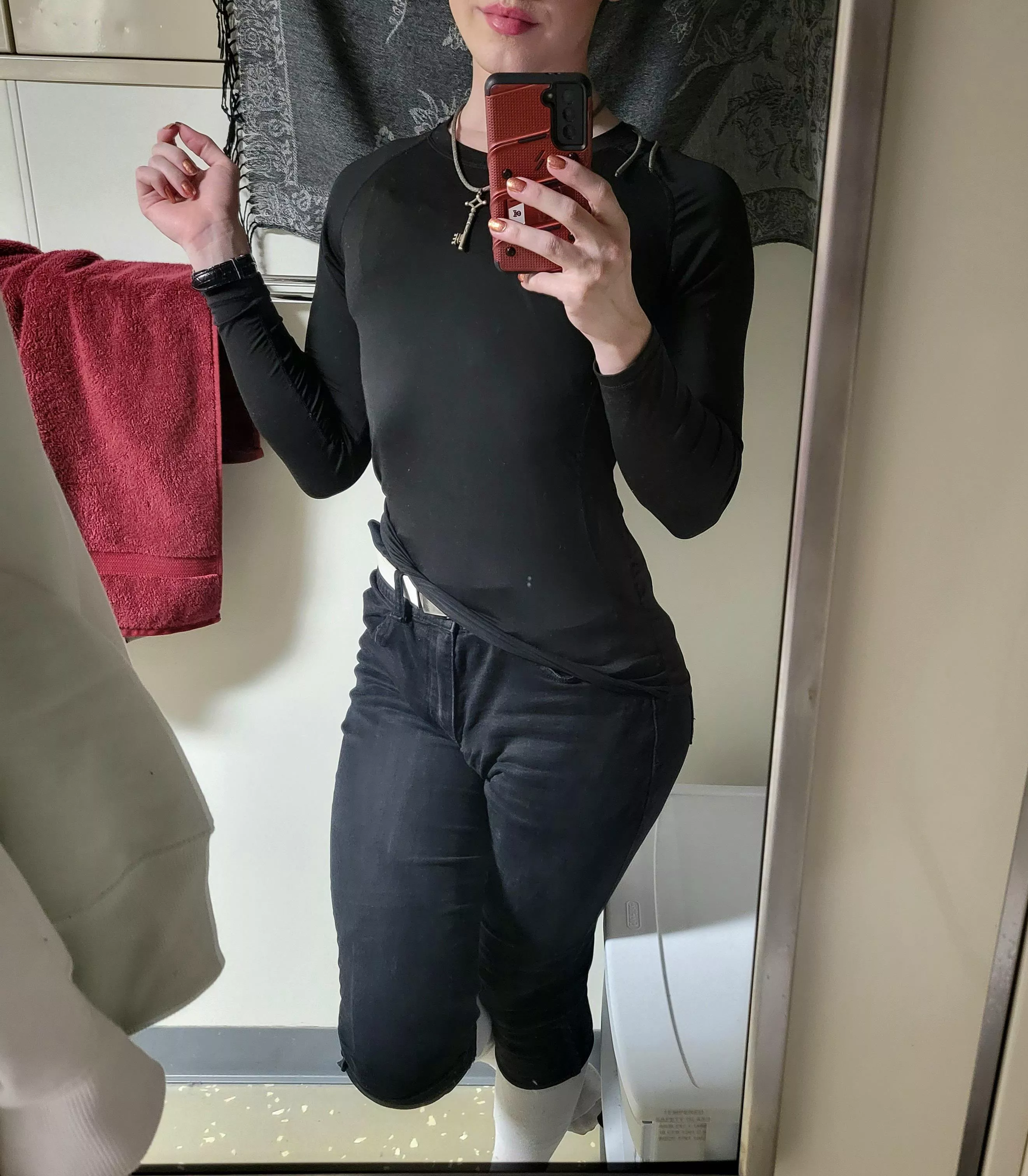 Chest flatter than day old soda 🥺 thighs thicker than a bowl of oatmeal 👉👈 posted by --Destro--