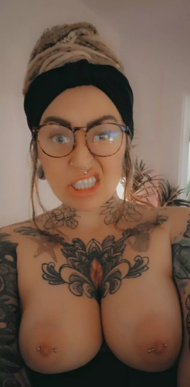 😈 Chevi Blue Alternative & Slutty😈 posted by CheviBlue