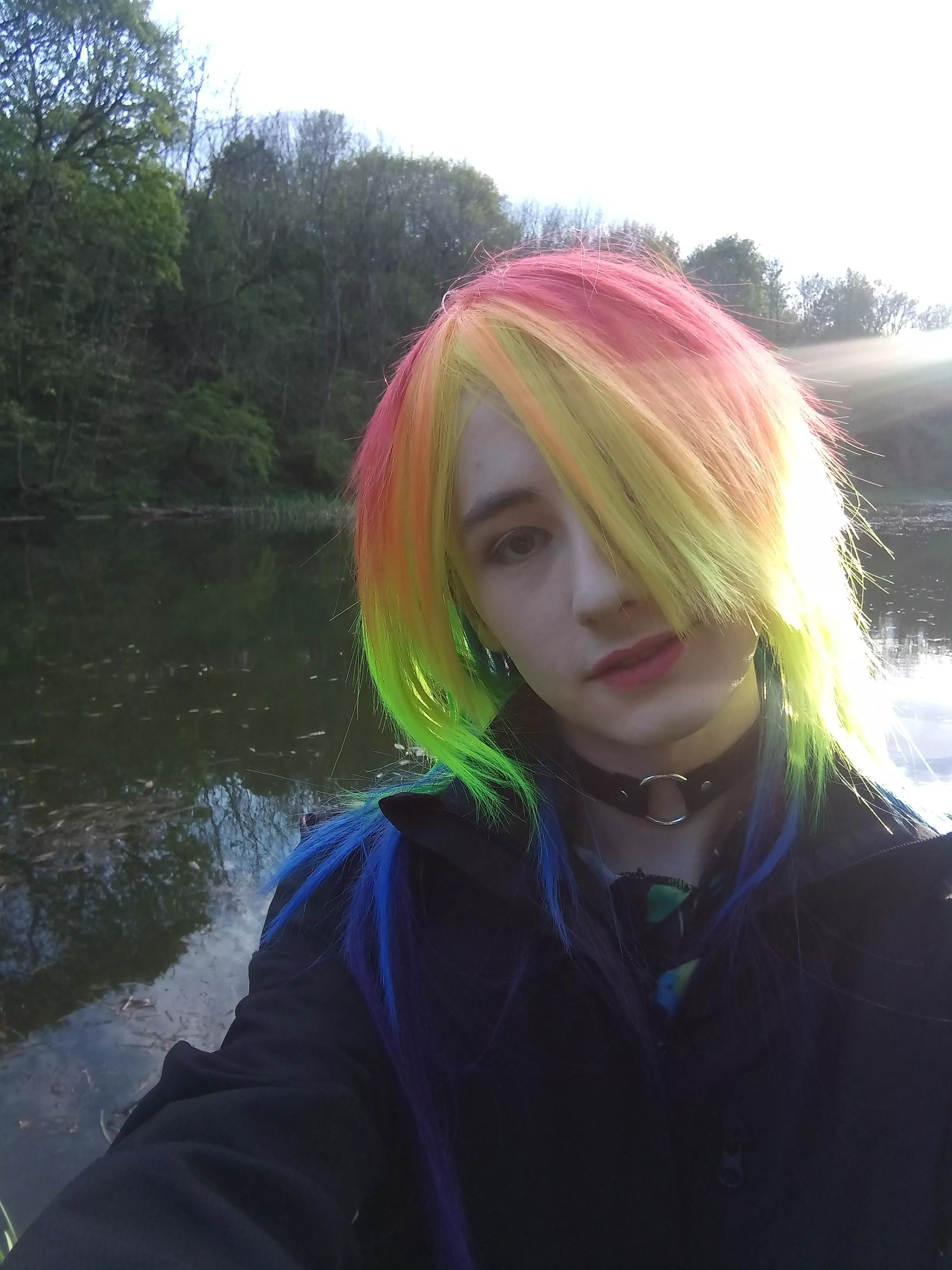 Chill at the lake with me? posted by SapphireLoveHeart