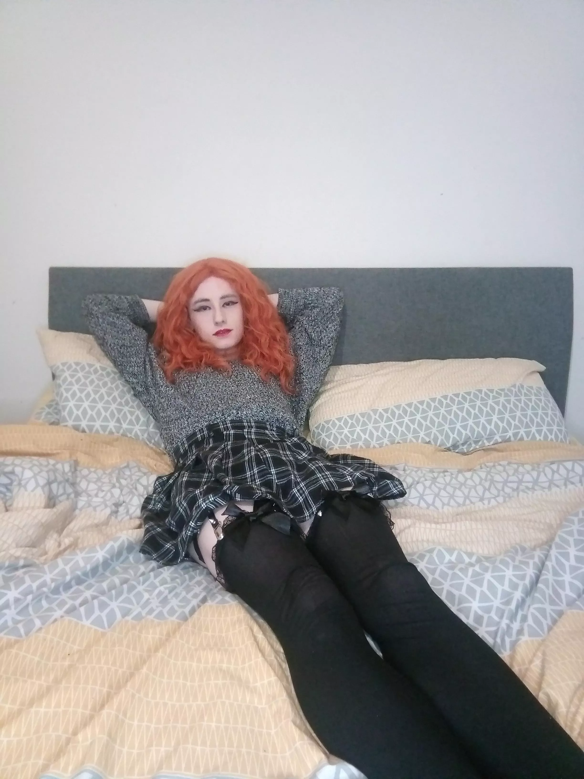 Chillin' posted by SapphireLoveHeart