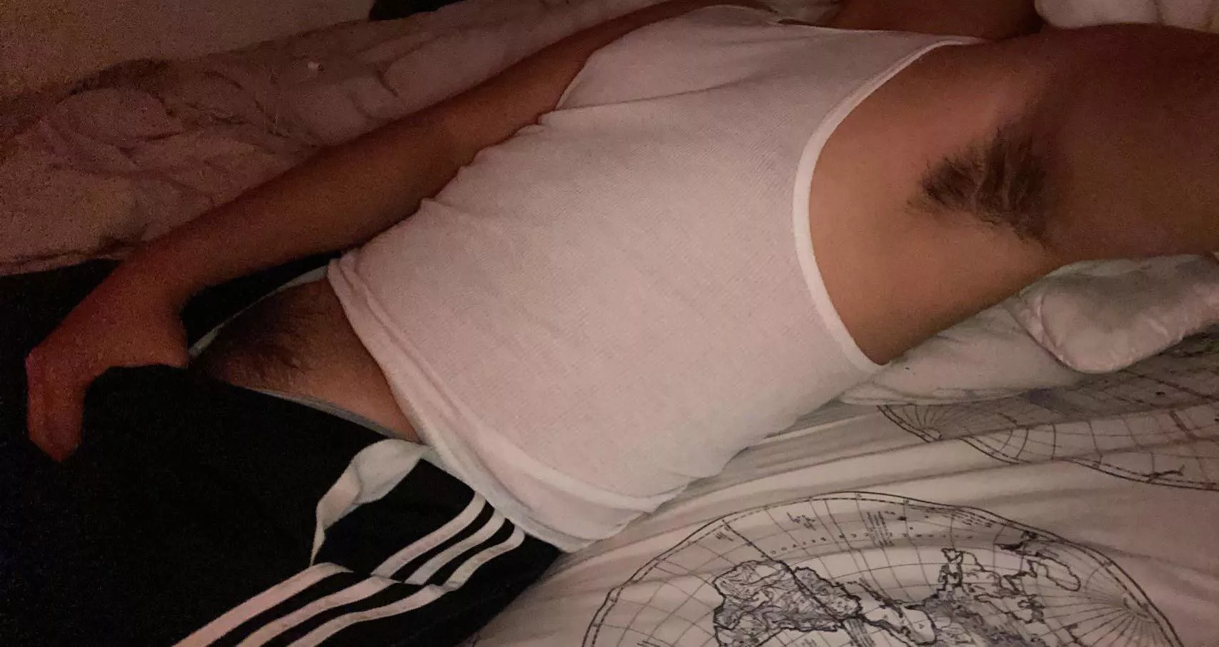 Chillin in bed, anyone wanna join? posted by anon-272