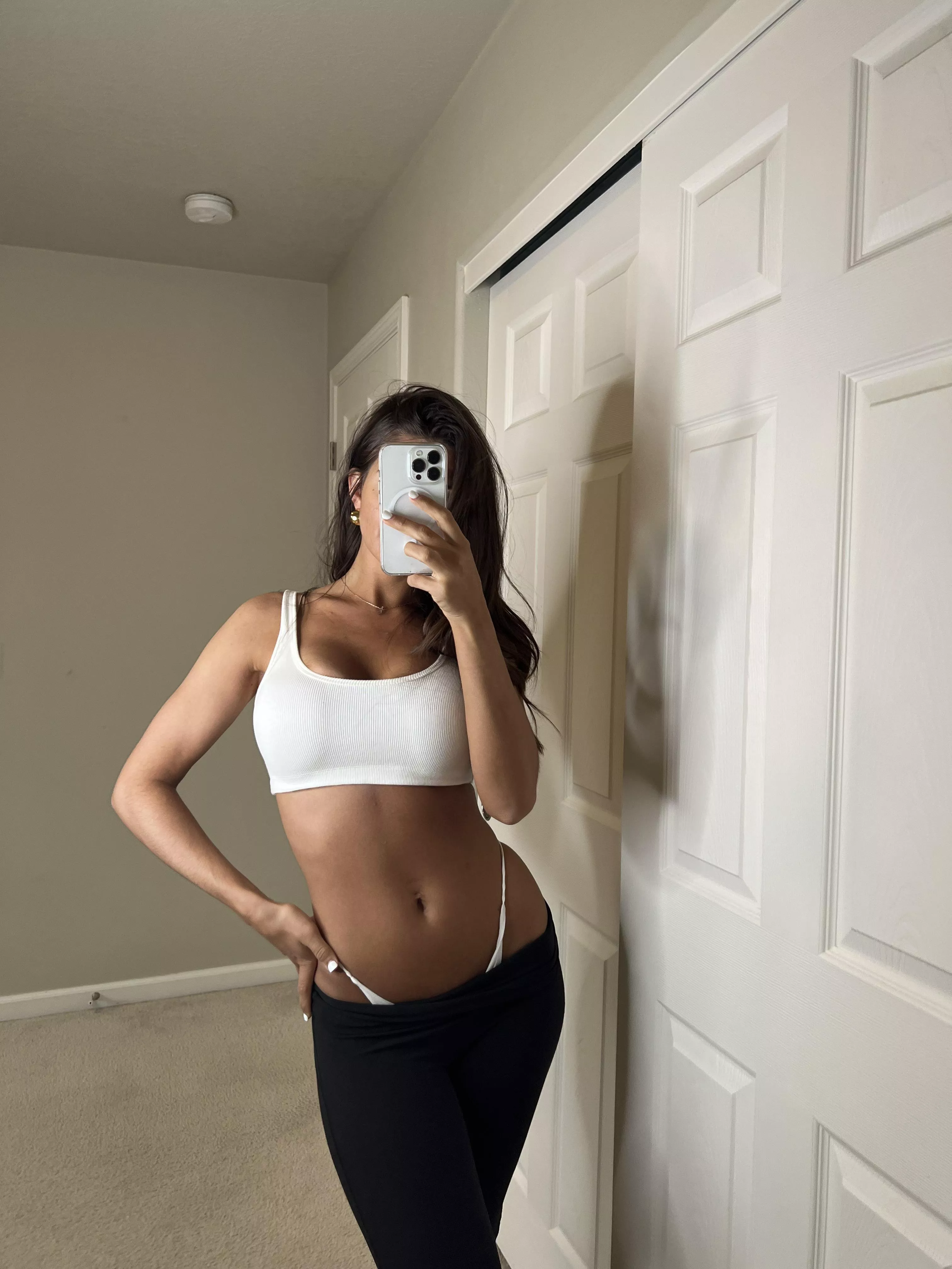 Chillin 🪄 posted by lylastone