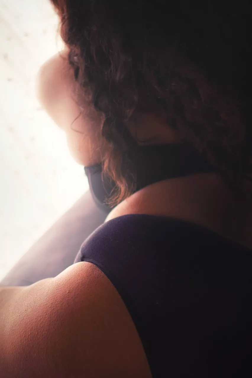 Chilling in my undiessss [F] posted by freakyindianbebe