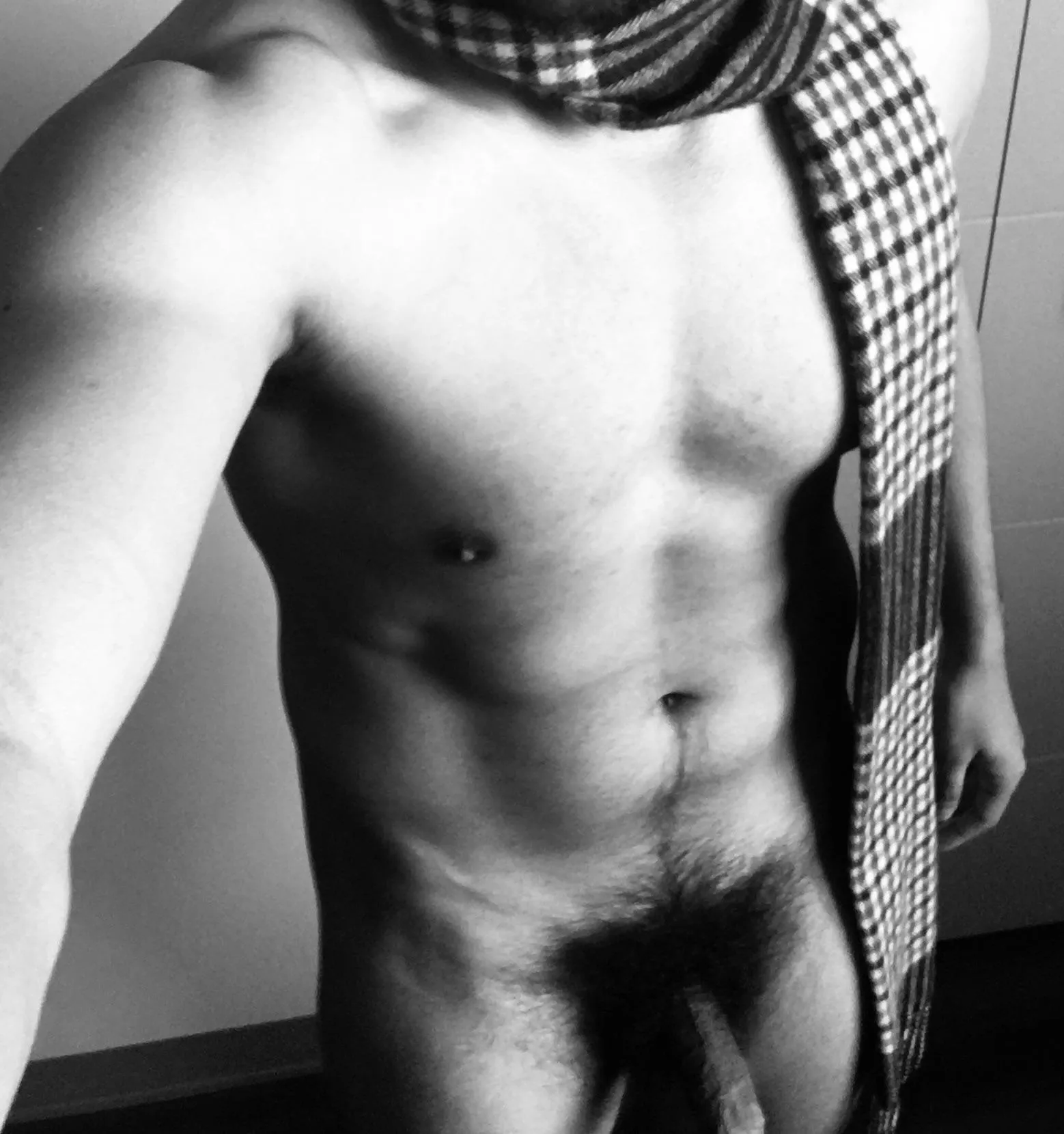 🍦chilly or art museum attire? 🖌 posted by dionysus_satyr_