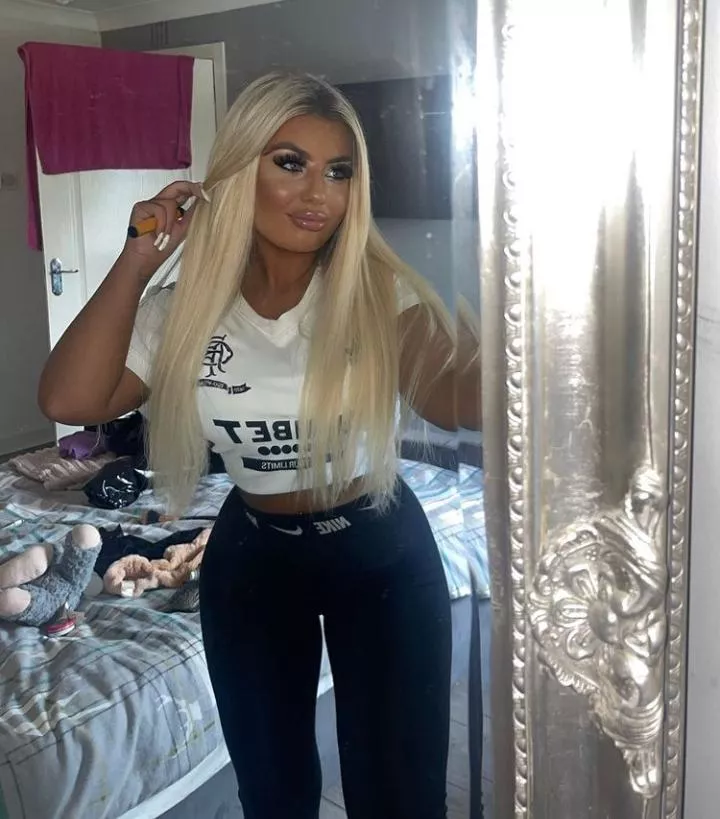 Chloe posted by corruptusextremis