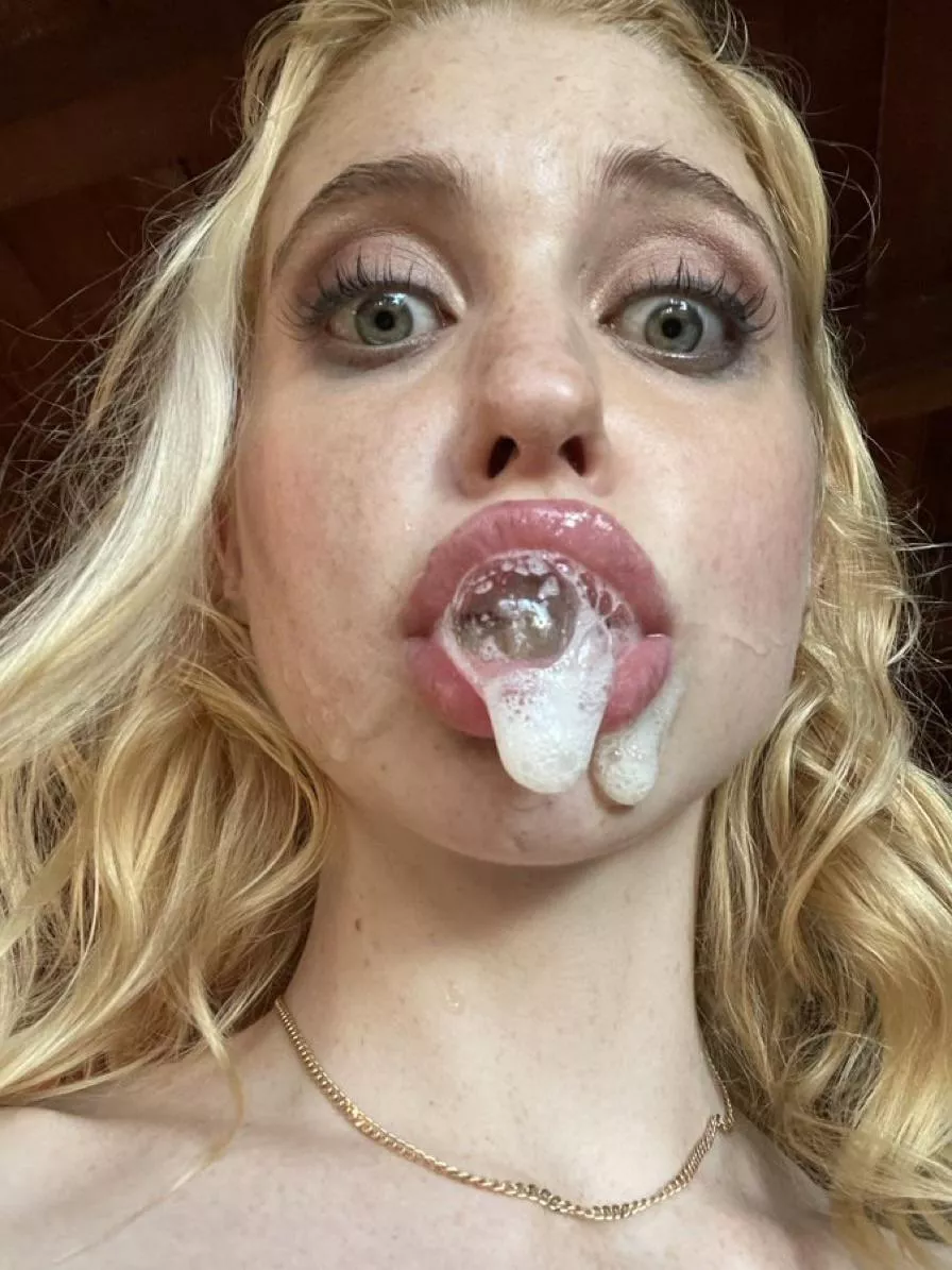 Chloe Cherry posted by Tittsoutkickedoutt