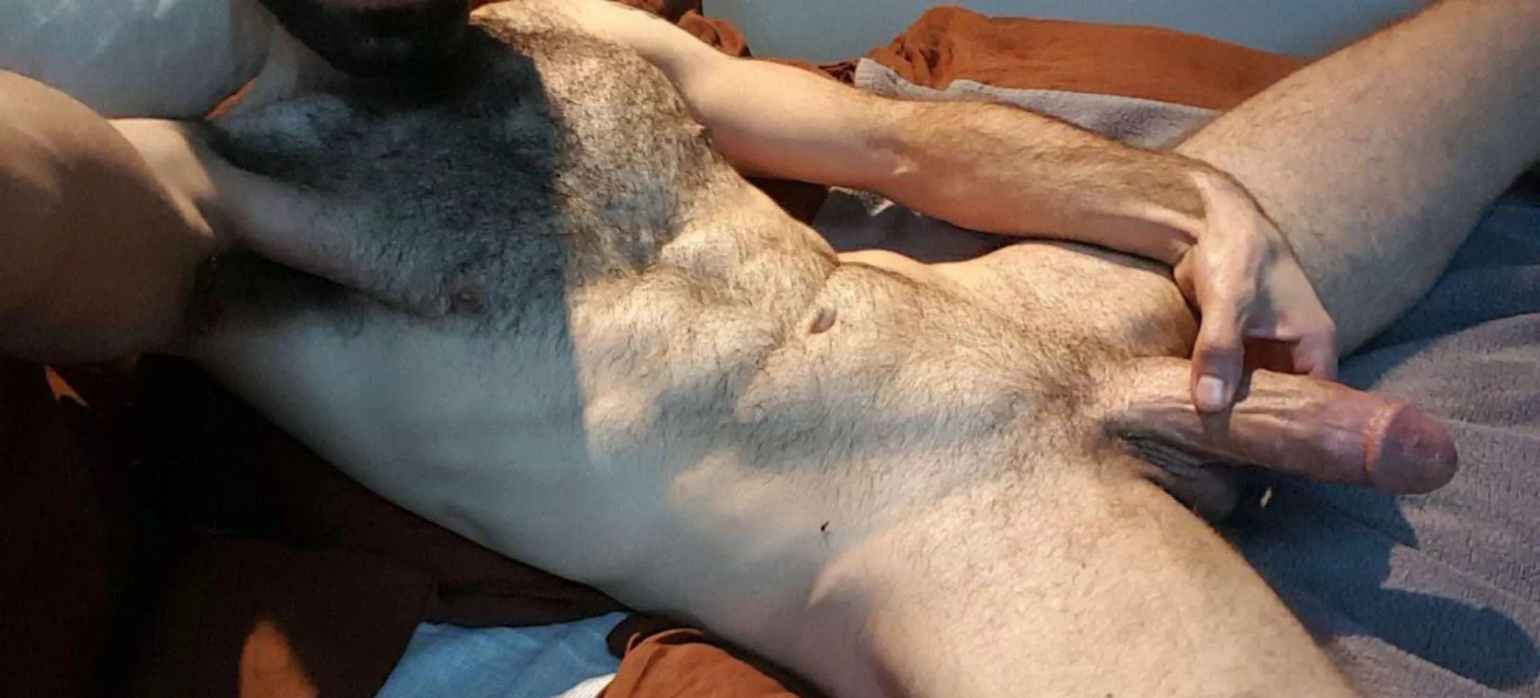 Choke on daddy's fat cock 😈 posted by dirty_dad35