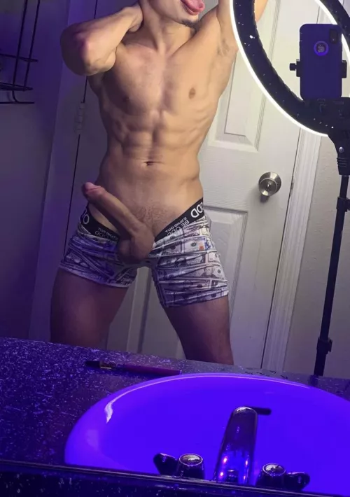 Choke on my 9” monster cock fkn pig😈🐷😮‍💨 by H0wdy0dy