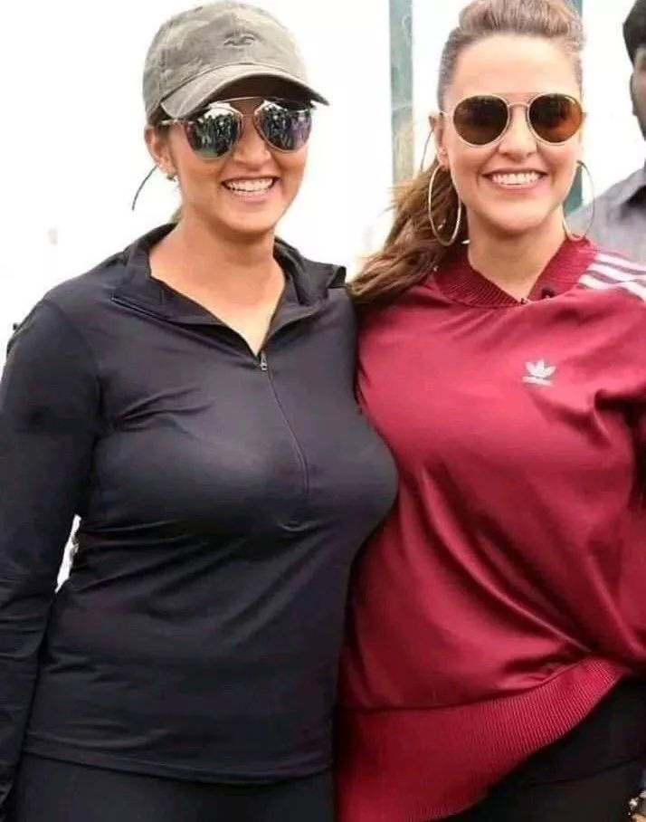 Choose one posted by Empty-Excitement-118