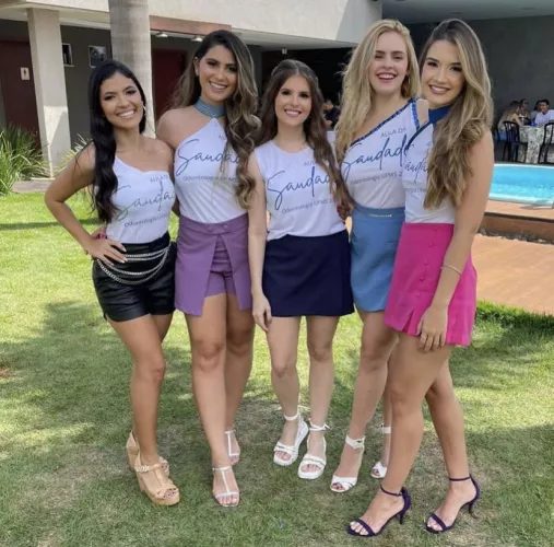 Chose one [5] by mestreptariazinha