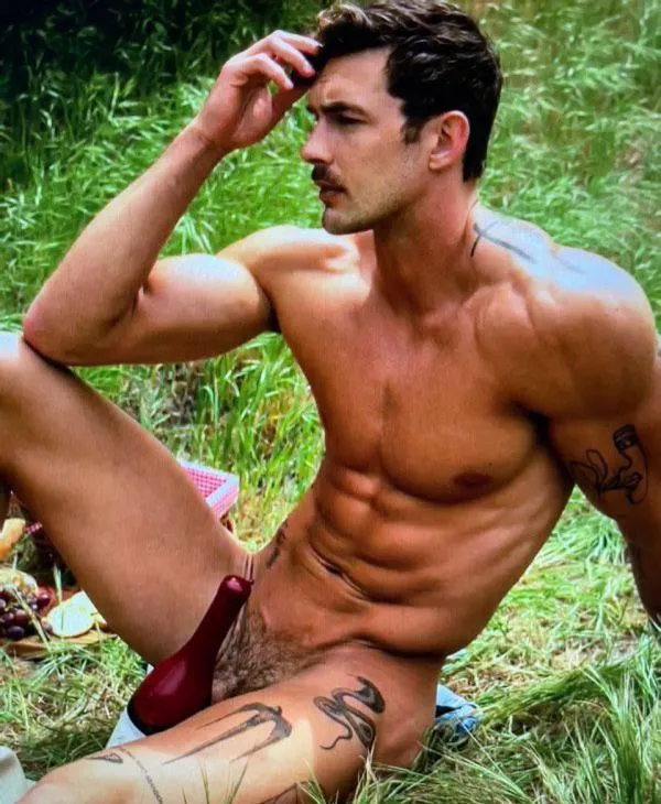 “Christian Hogue” … posted by neilfromsydney2003