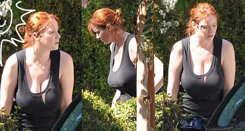 Christina Hendricks by CelebsGifs
