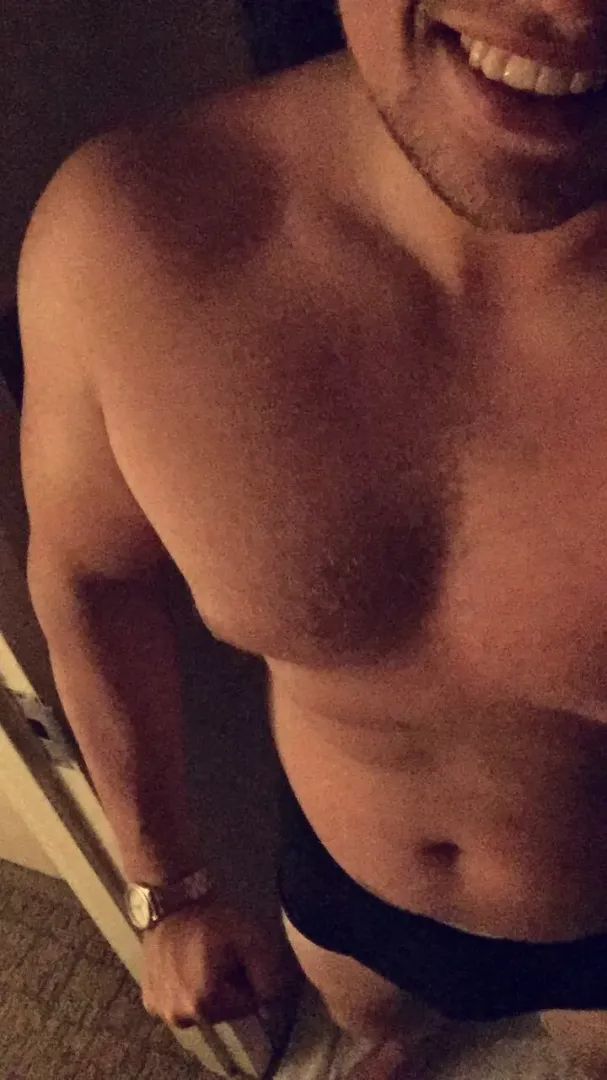 Chubby dudes are Kings too pass it on 🤙🏻 posted by woodpecker_upstairs2