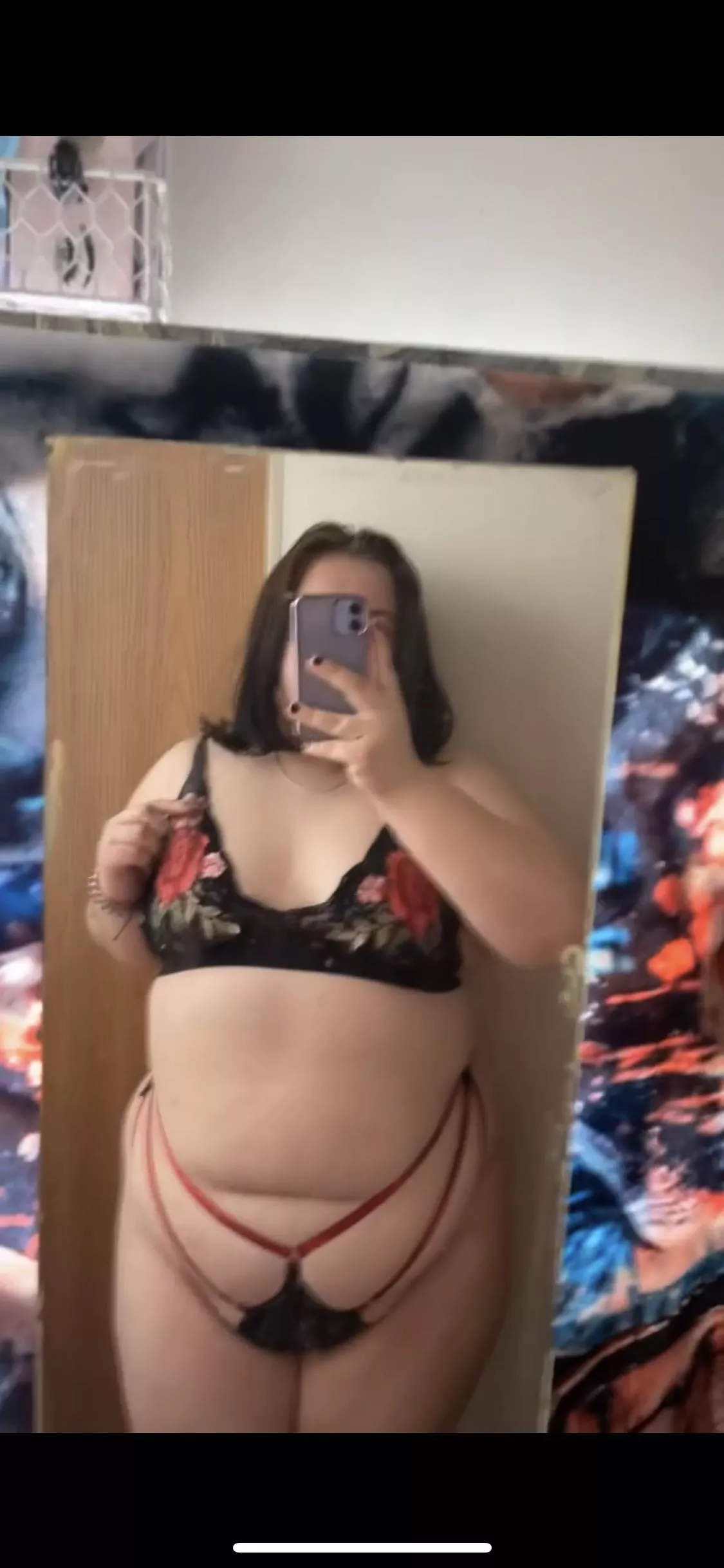 Chubby little slut 😈 im 18🤍 posted by peaches694