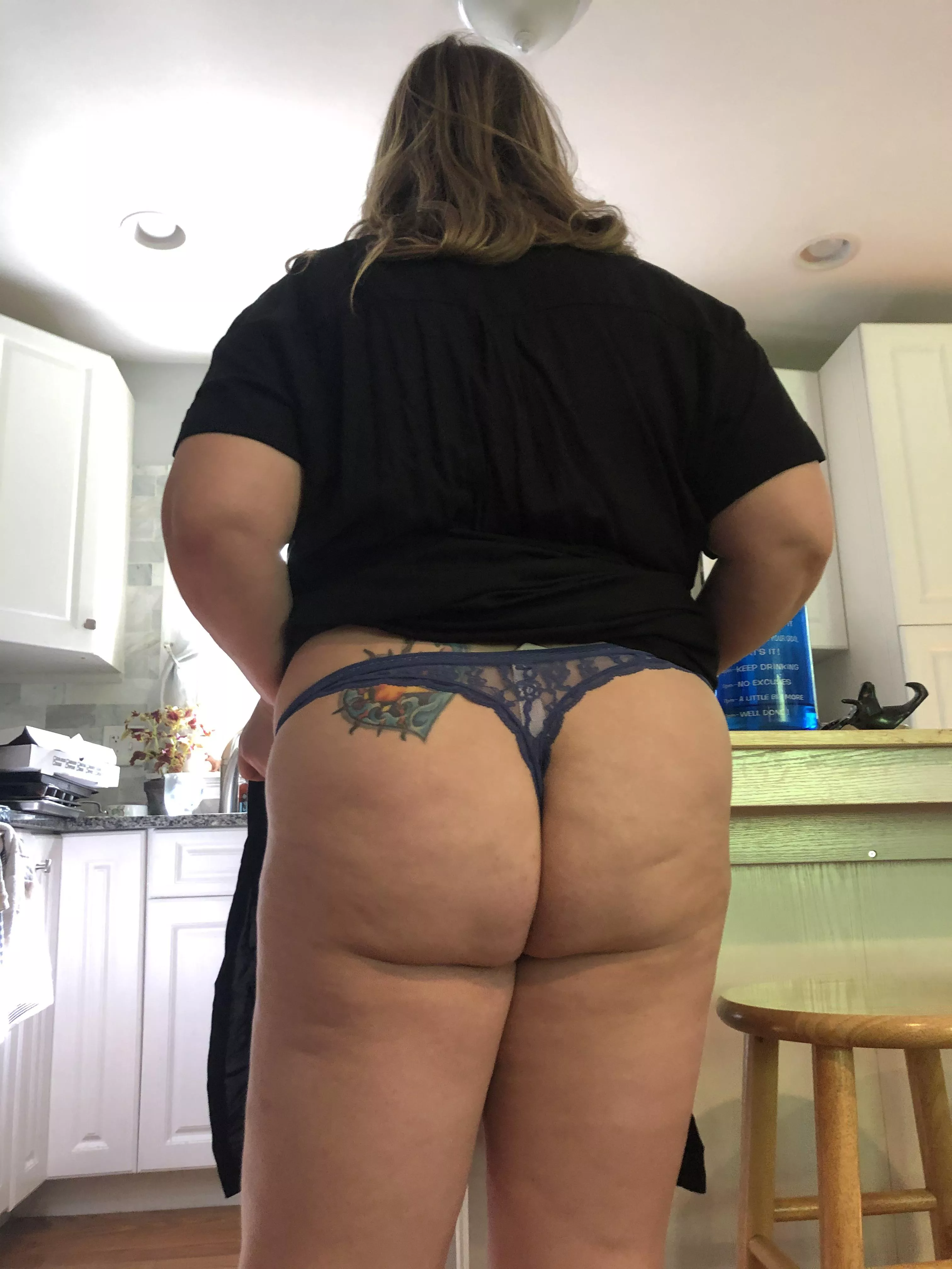 Chunky 🤤🤤🤤 posted by youdirtyhoe