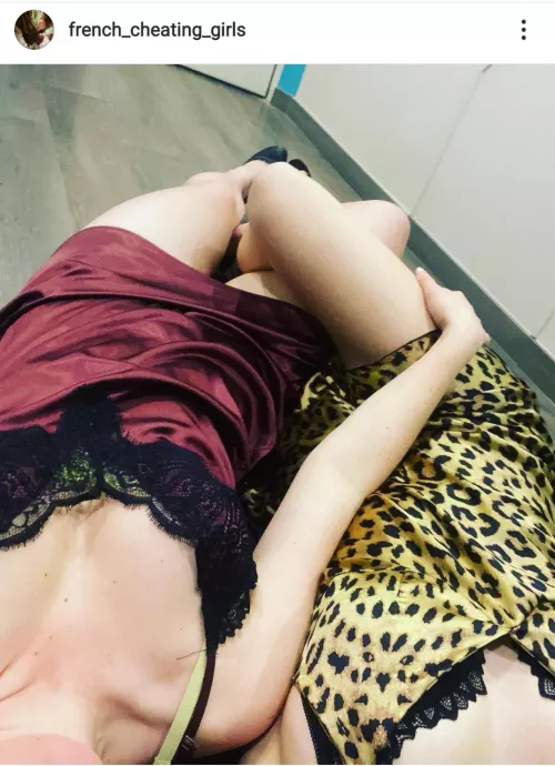 Chuuttt! by Gryphe59