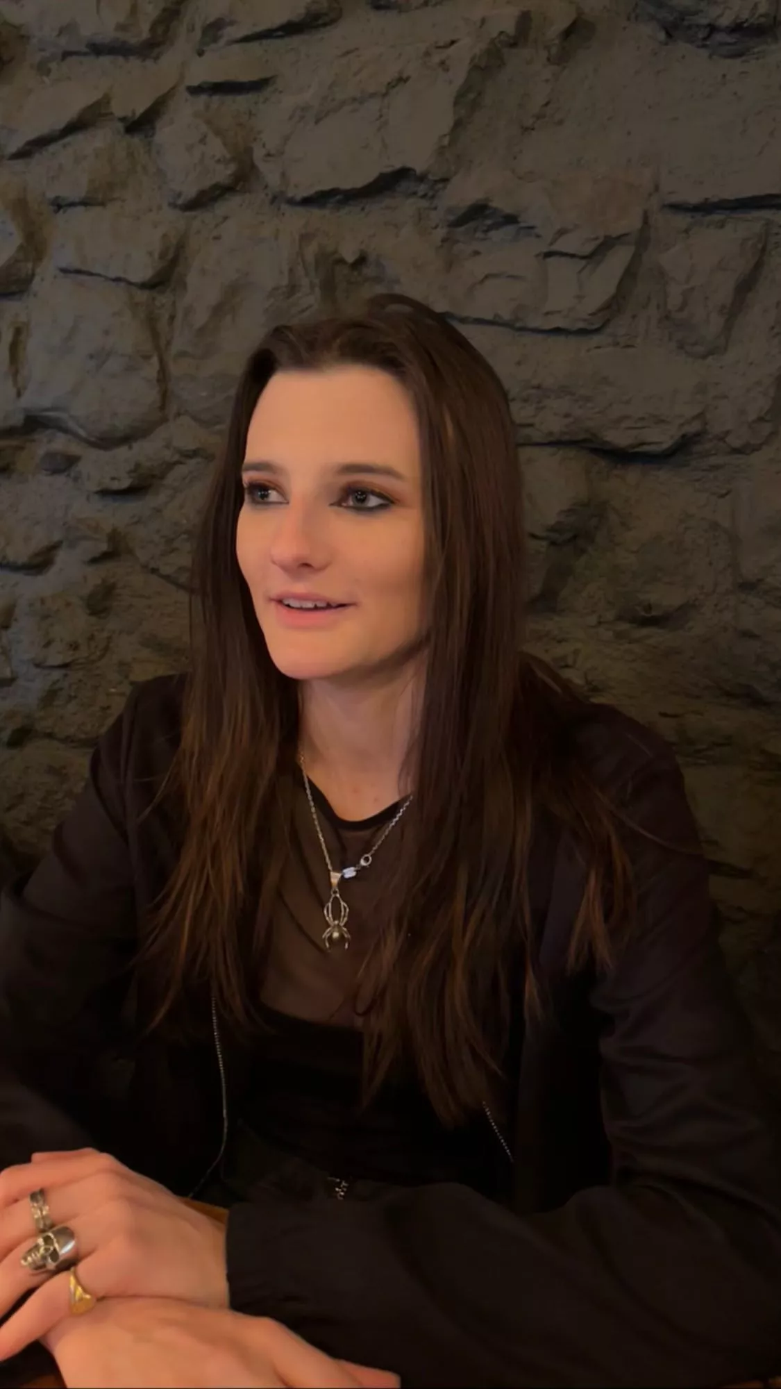 Chxrlotte posted by JAGeighteen