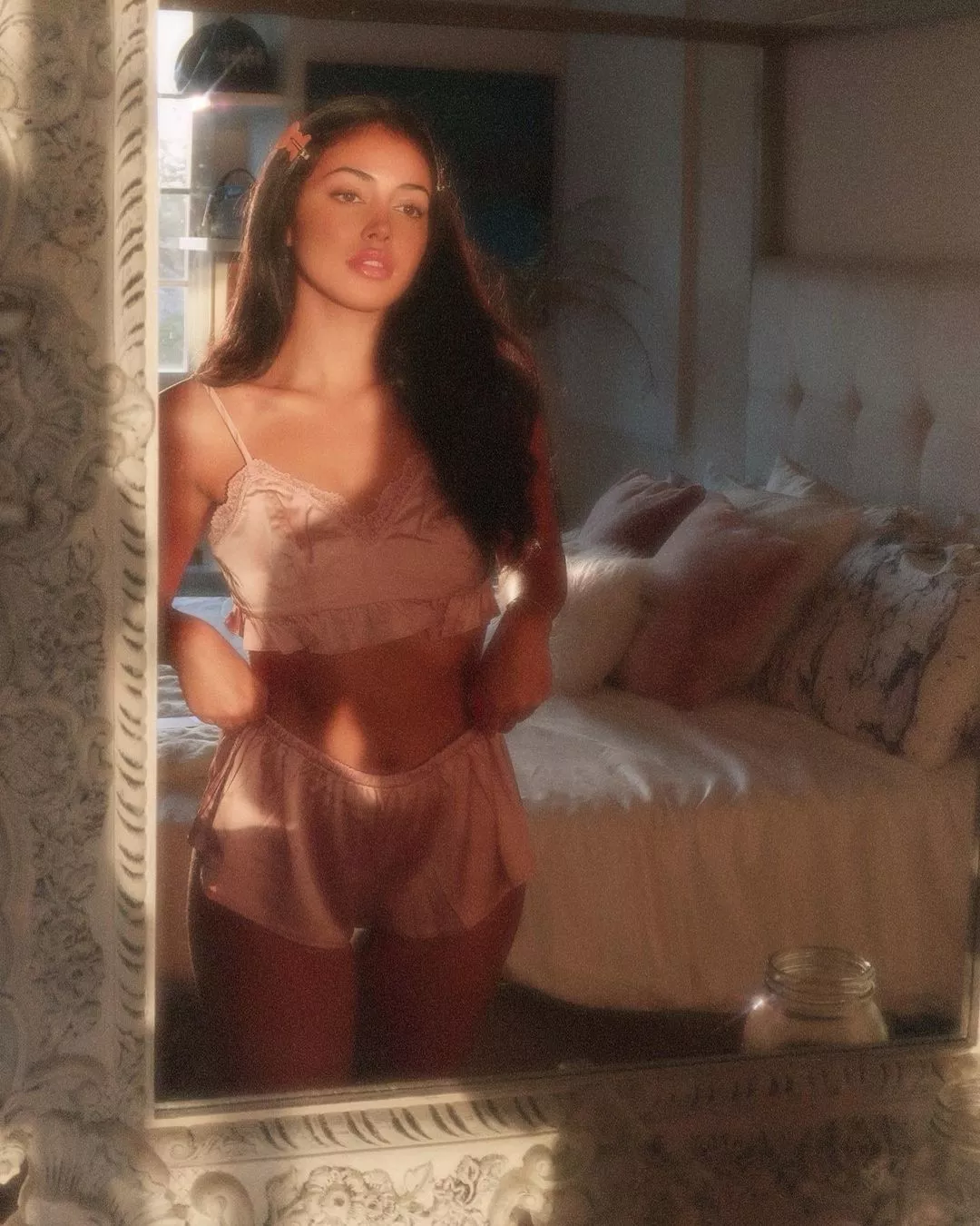 Cindy Kimberly (Indonesian/Spanish) posted by skirtvampires