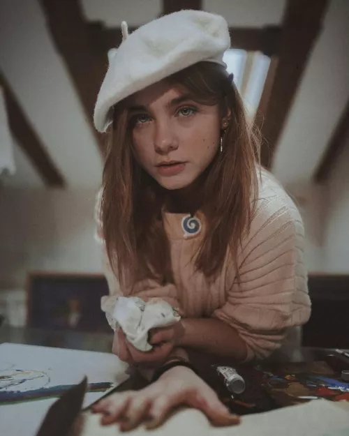 Clara Galle by GlamMetalLion