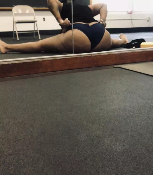 Class is in session 💋🍑💦 https://onlyfans.com/anjanayma posted by anjanayma