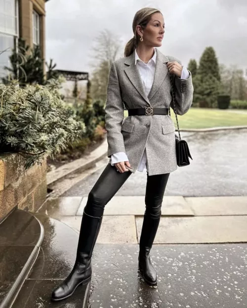 Classic Beauty by gooningaccount