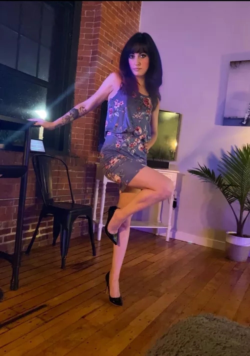 Classic black pumps by PrestigiousHotWife