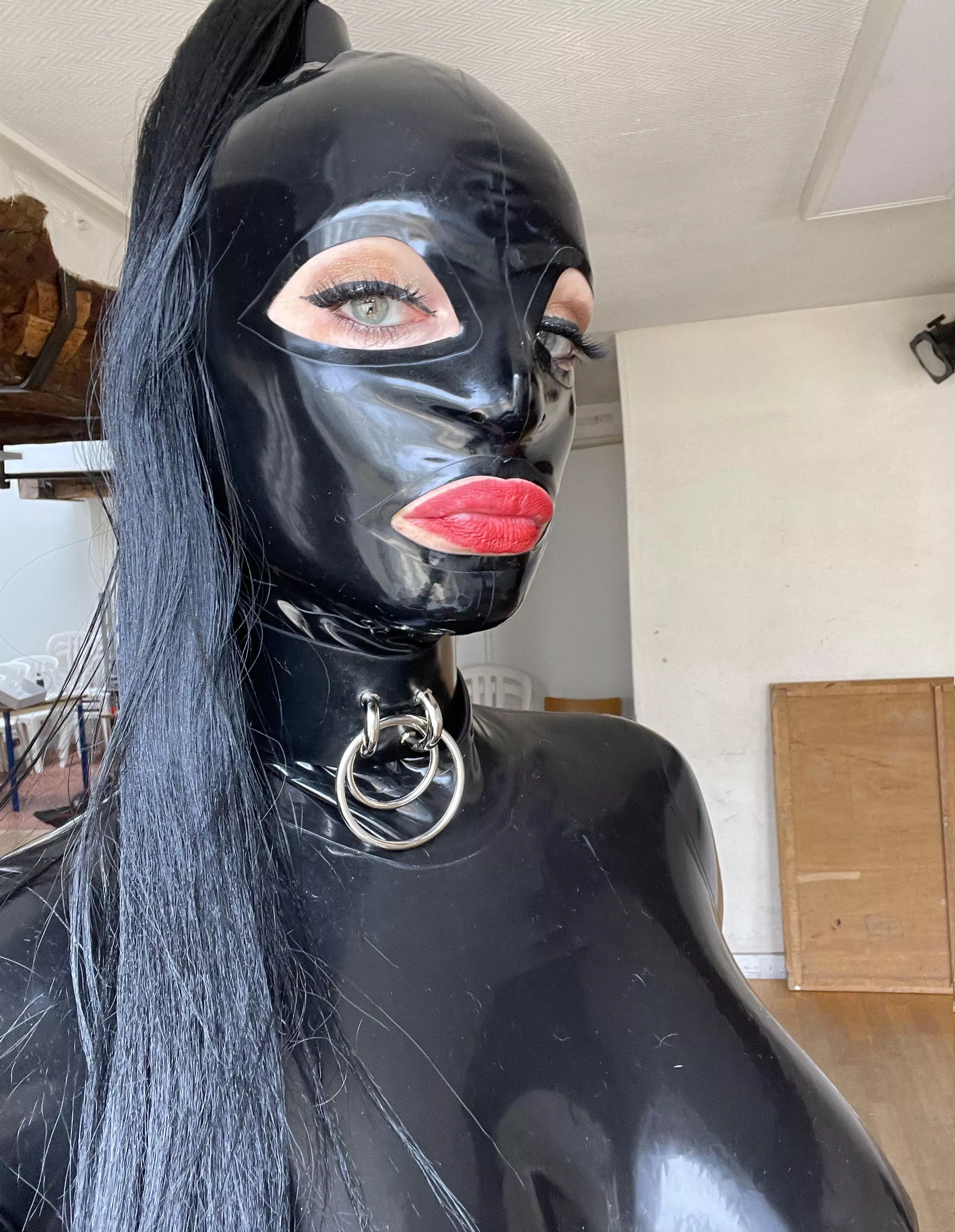 Classic black rubber hood 😊 Any photographers on here ? posted by danielabenatta
