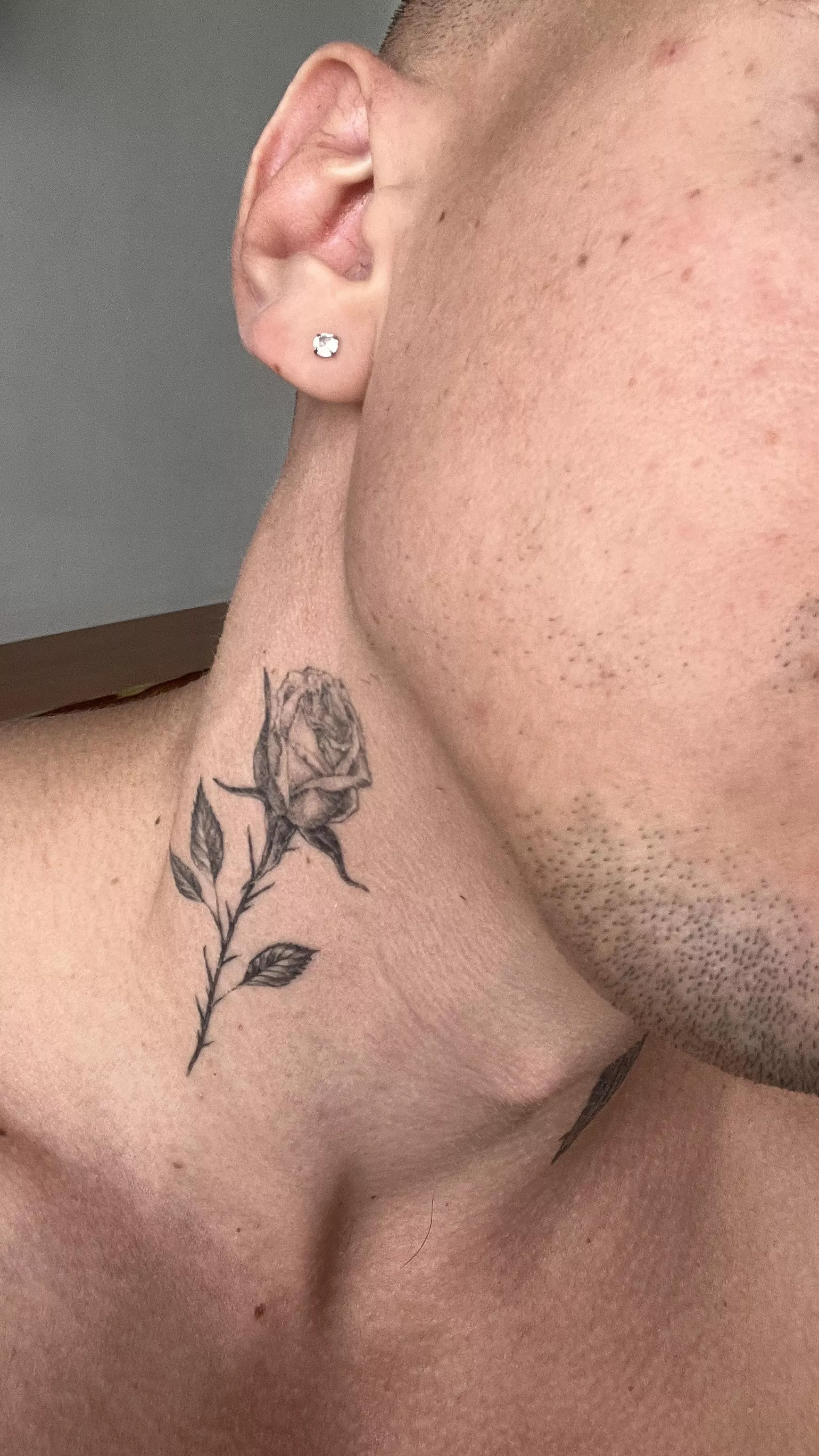 Classic rose 🌹 posted by OnlyFoodsxxx