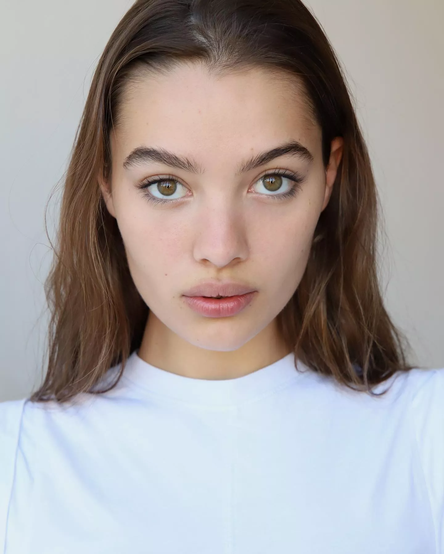 Claudia Vega posted by shbmpl