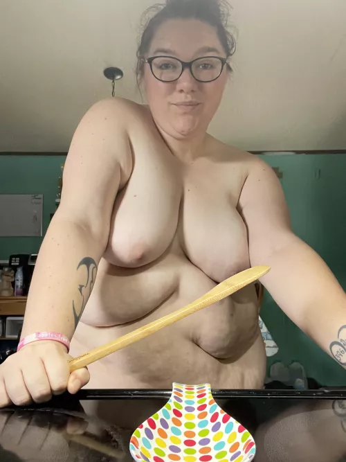 Cleaning all day now it’s time to get dinner started by casere496