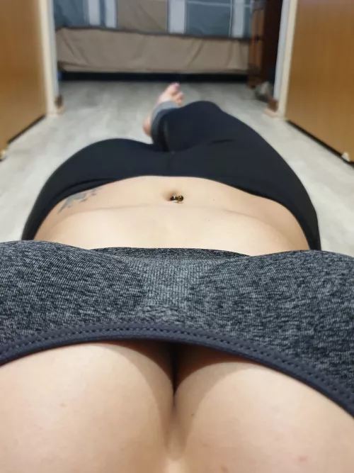 Cleavage nice and sweaty after exercise by Shellaq