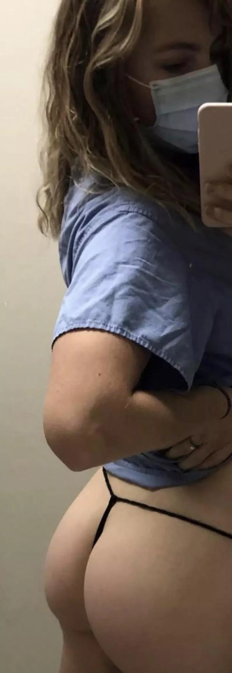 Cleveland hotwife looking for some more weekend fun posted by clevelandcpl85