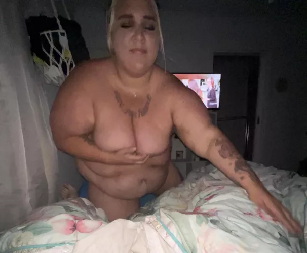 Climbing on top like this x by Jessicaxo-of