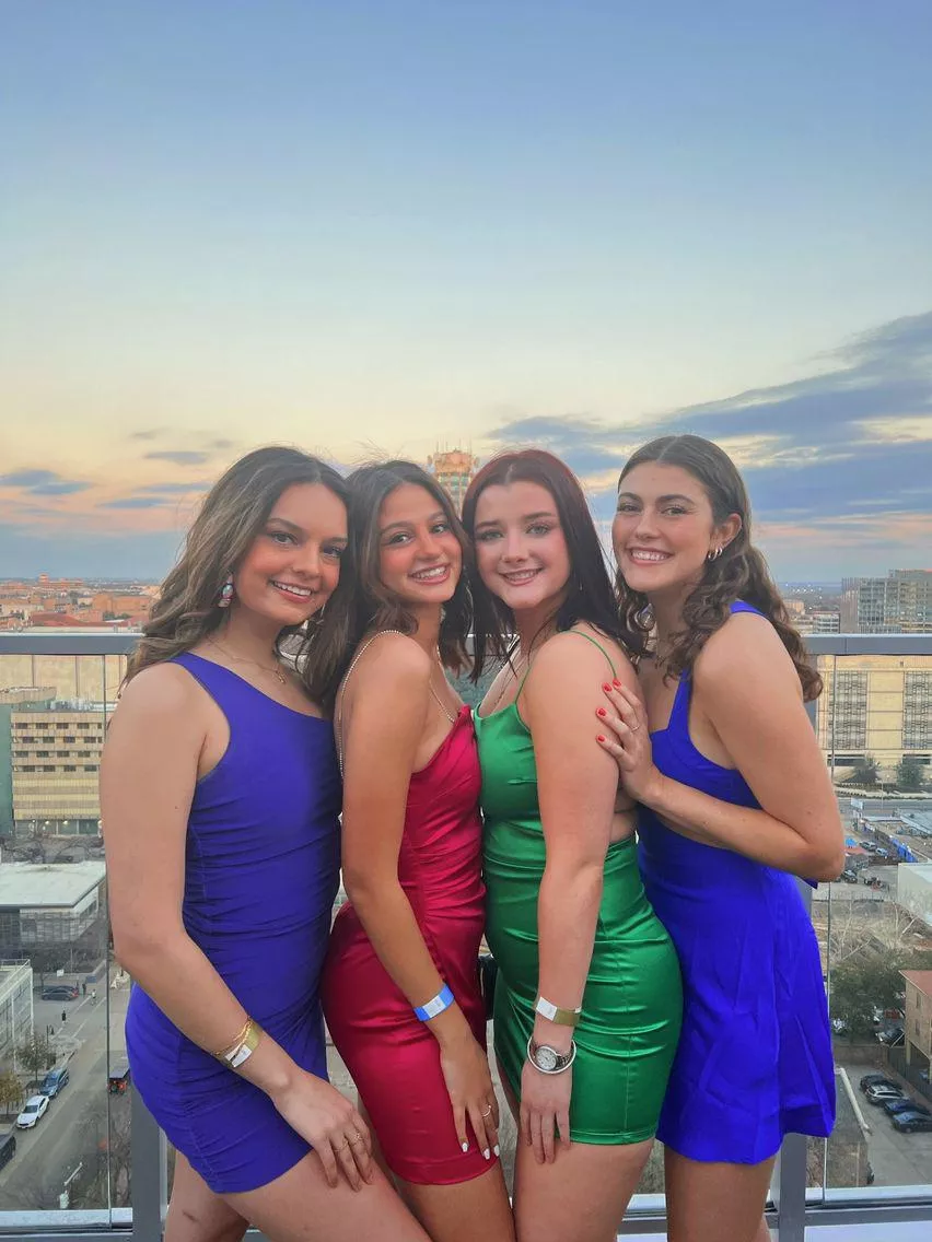 Close together posted by ringstarz123